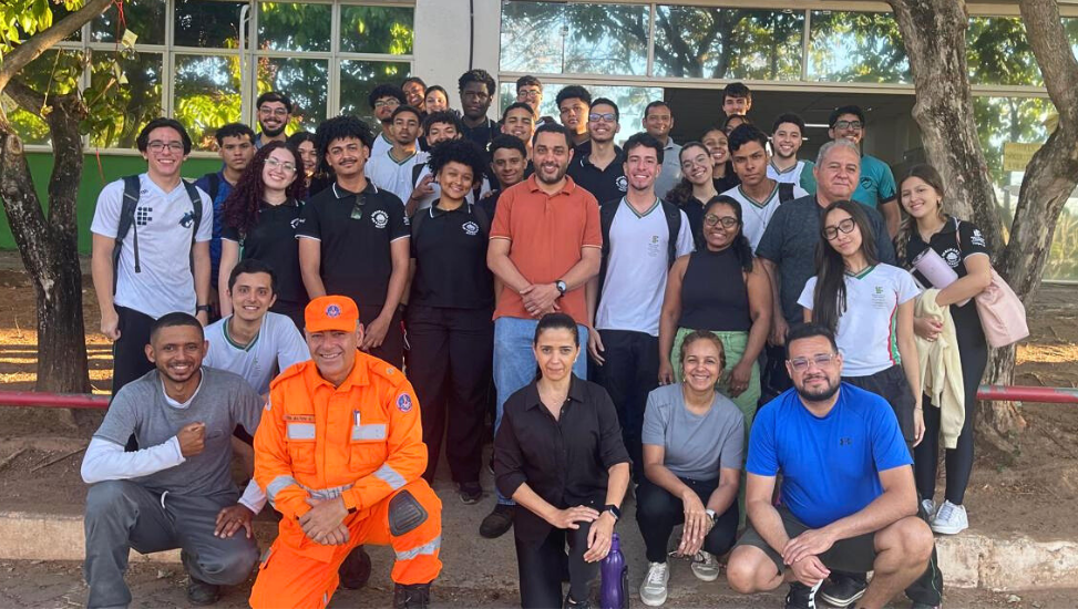 Treinamento Primeiros Socorros e Combate a Incêndio_Tenente Ailton_setembro2025.png Treinamento Primeiros Socorros e Combate a Incêndio_Tenente Ailton_setembro2025.png