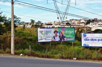 Outdoor_Governador Valadares.jpeg Outdoor_Governador Valadares.jpeg