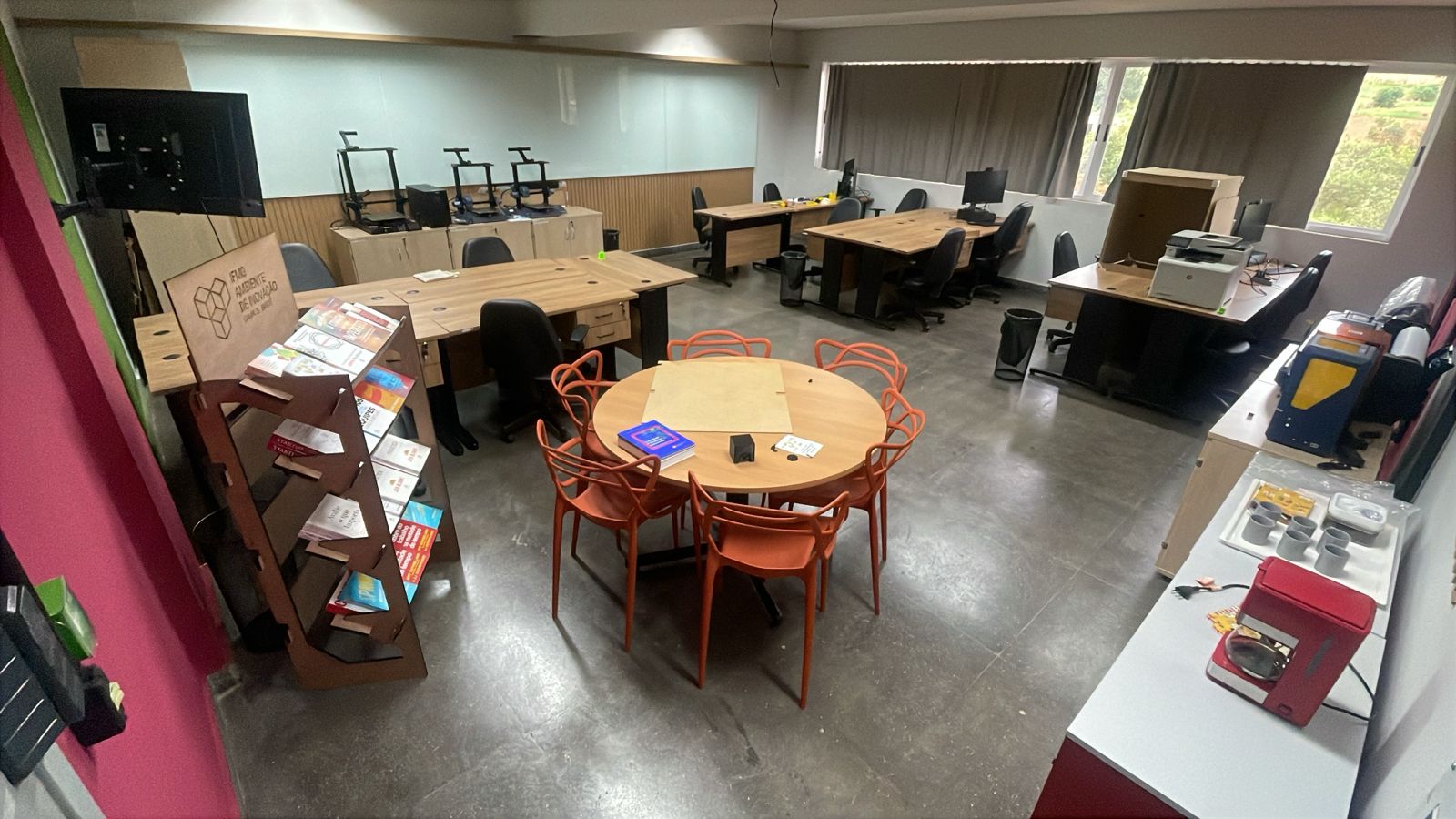 Ambiente2.jpg Ambiente2.jpg