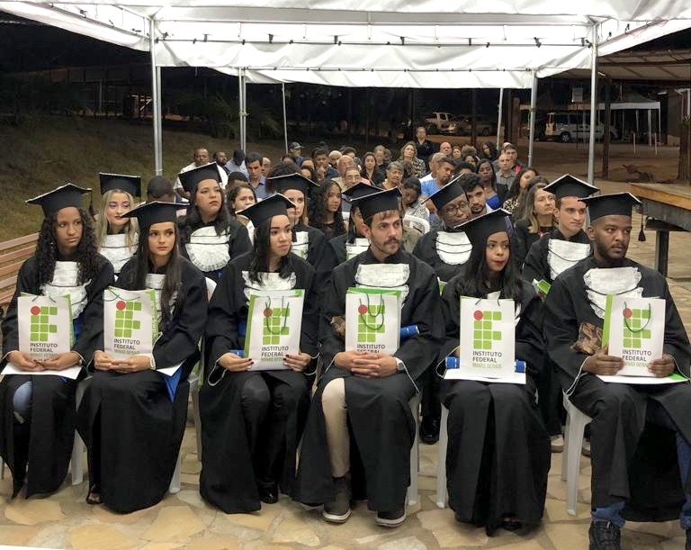 Formatura Tecnologia em Processos Gerenciais