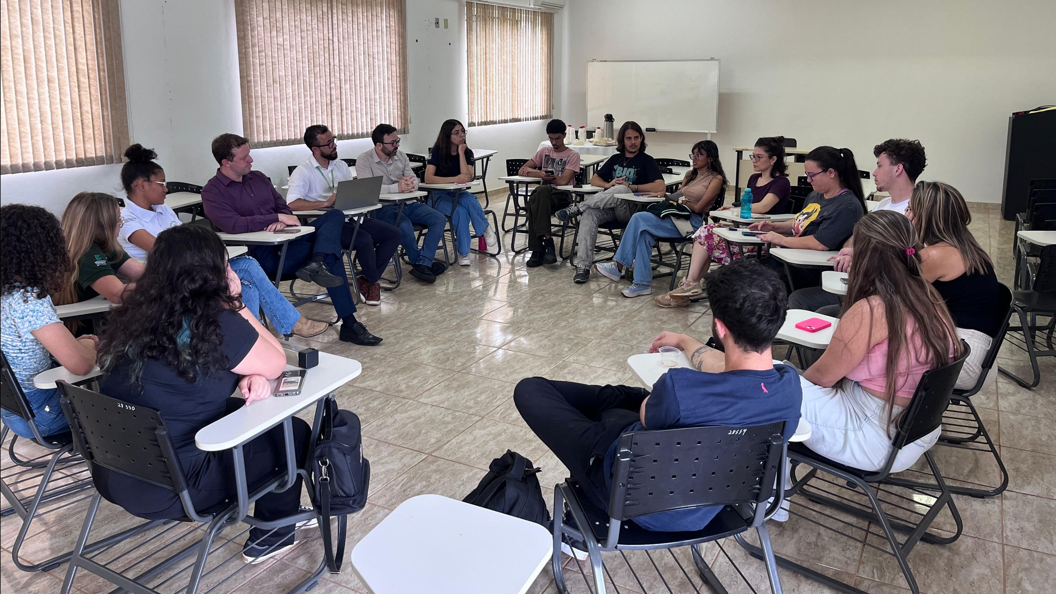 bambui reitoria.jpeg