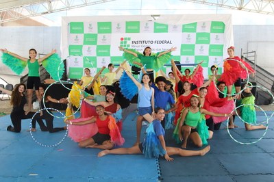 Apresentação de dança no dia 6/11