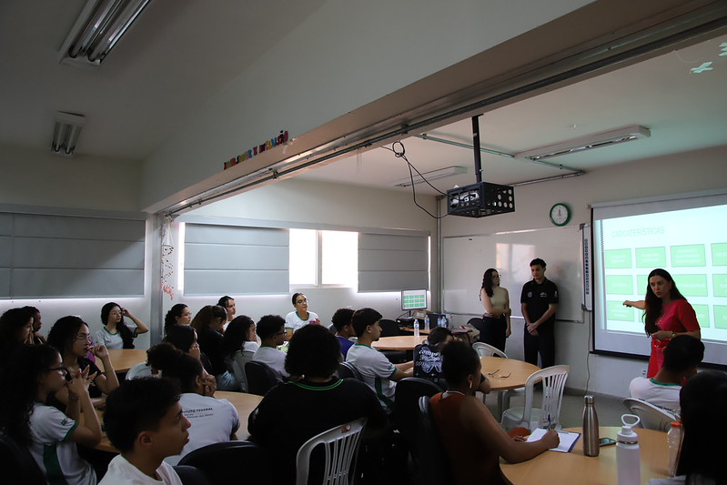 Palestra com a Profª Gláucia Xavier